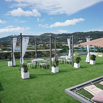 Infinity Pool and Rooftopalt=