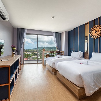 The Blue Roomalt=