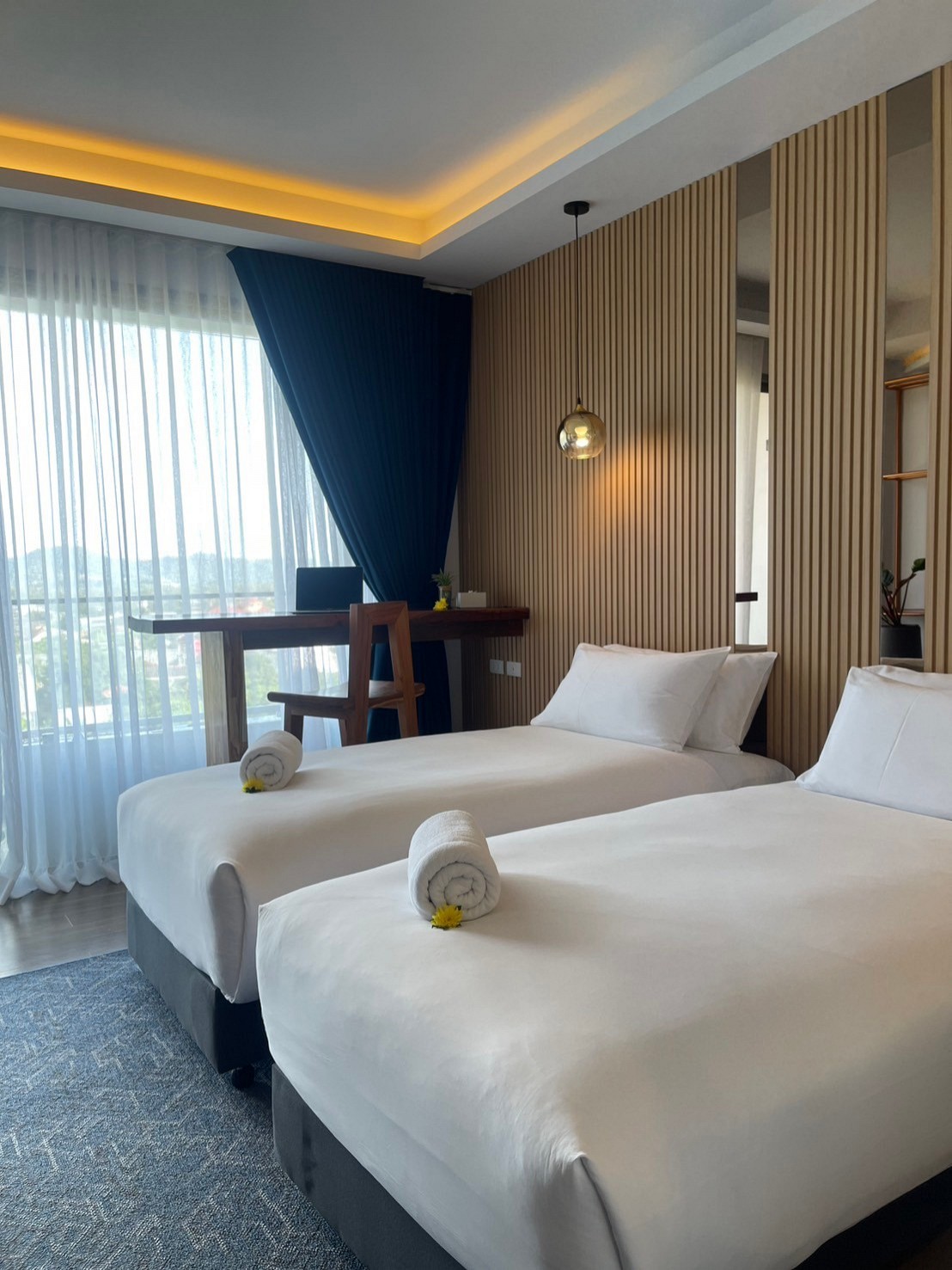 Premium Deluxe Twin Room