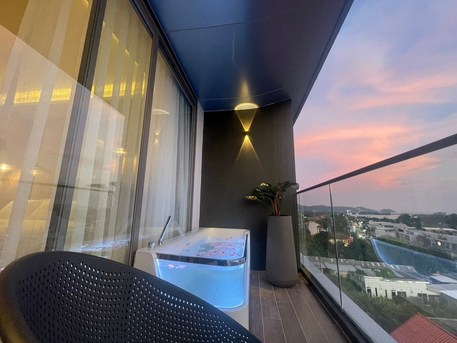 Premium Deluxe Twin Room