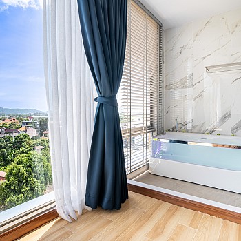 The Blue Mavi Roomalt=