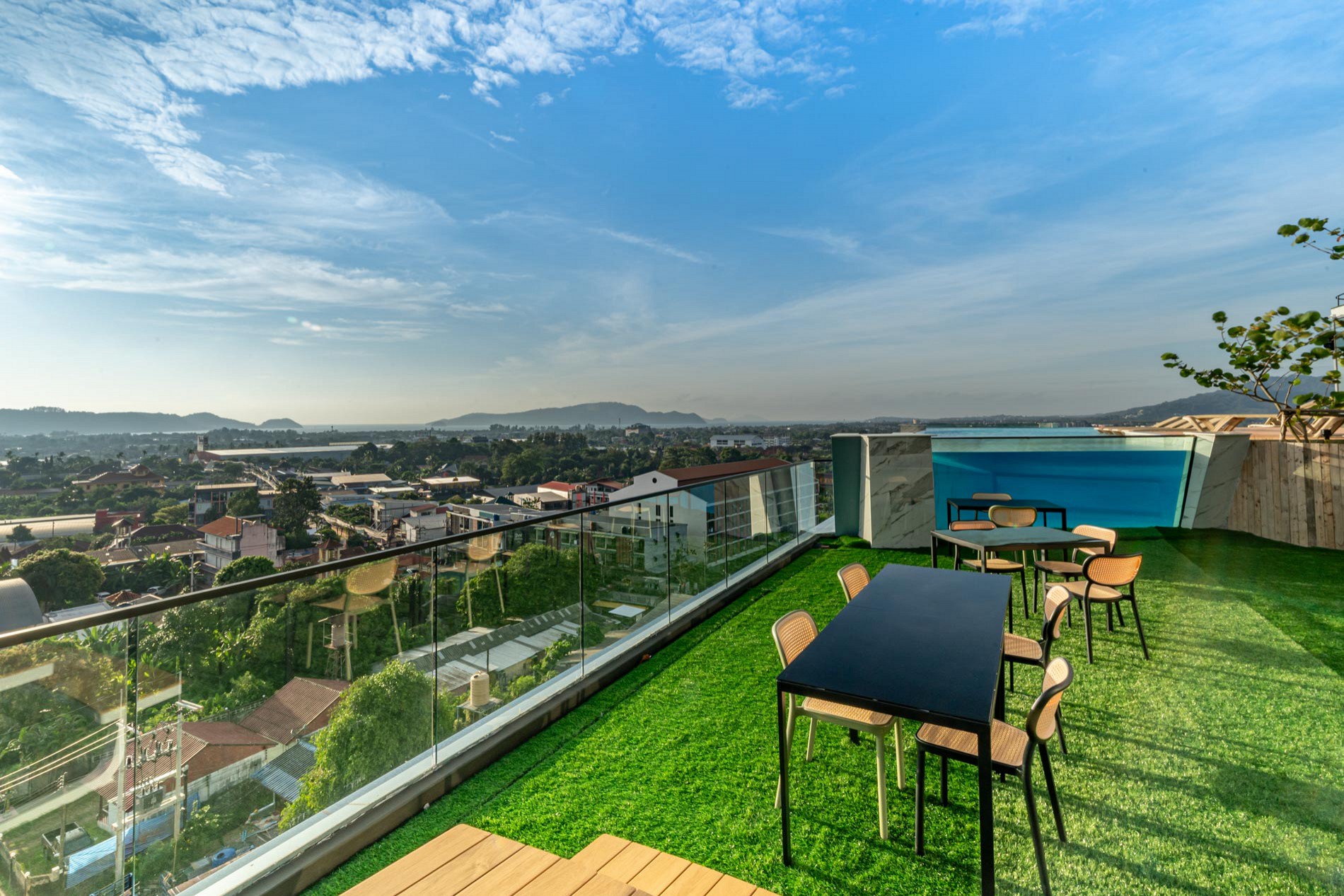 The Blue Mavi Phuket