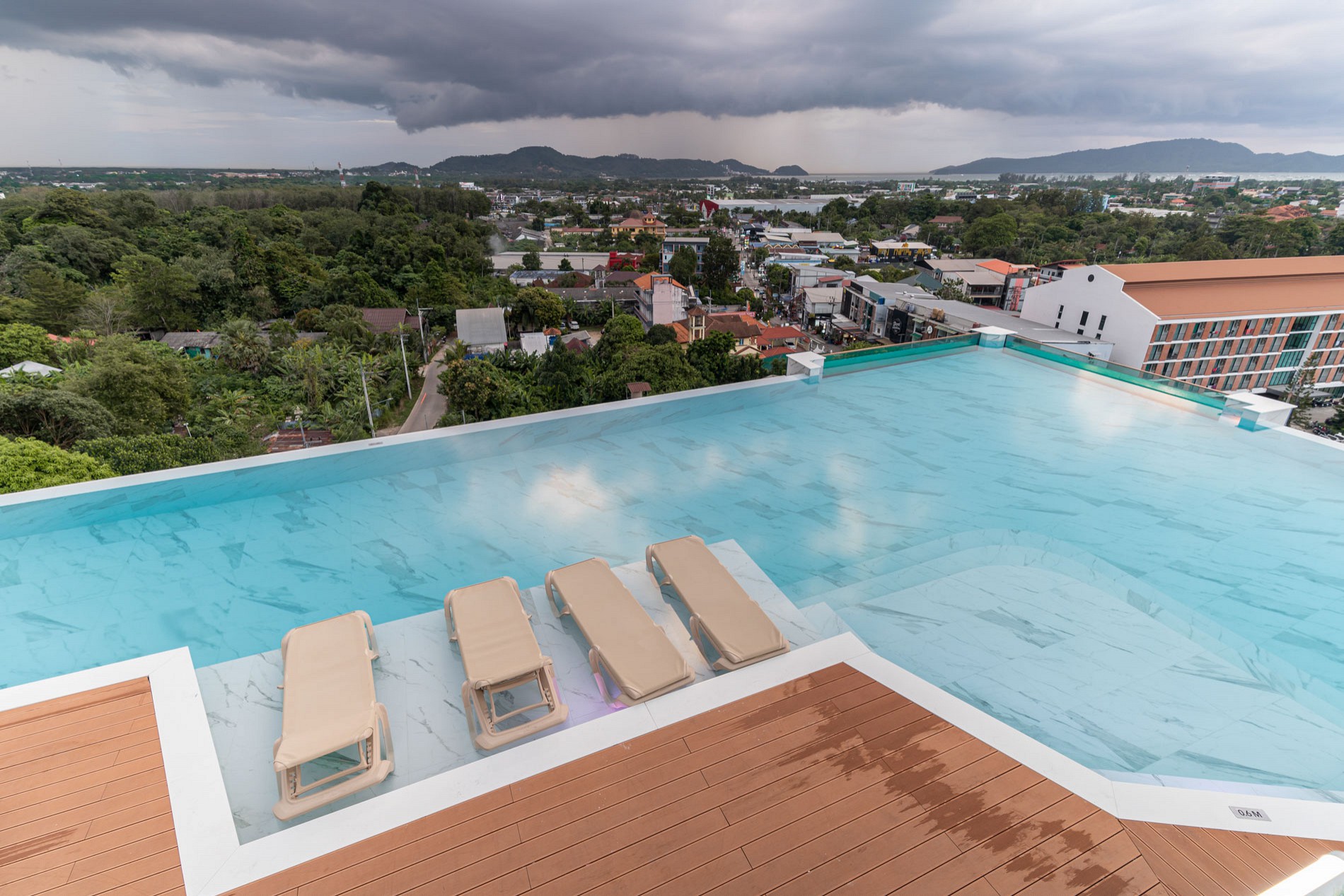 The Blue Mavi Phuket