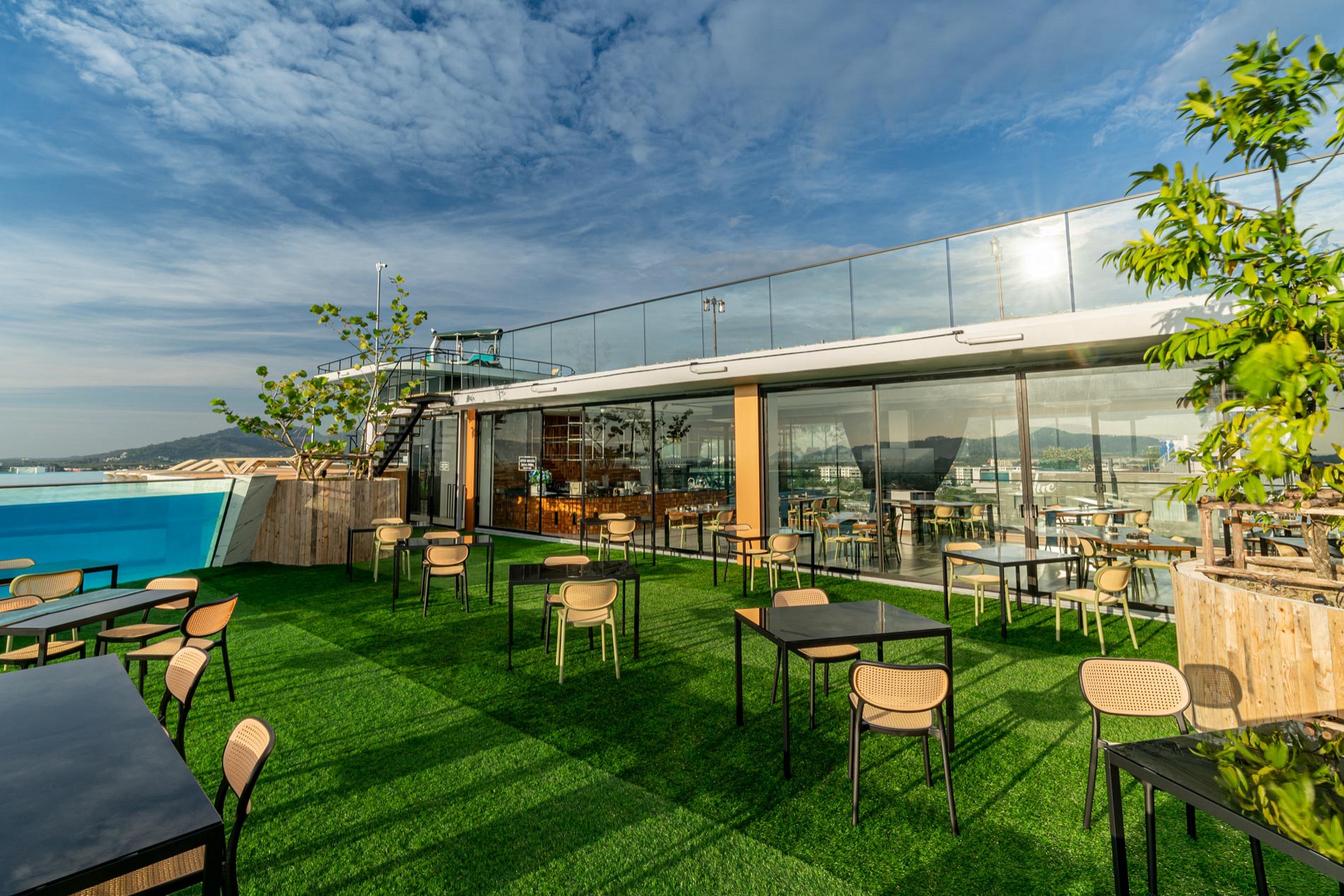The Blue Mavi Phuket