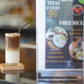 Cafe & Baralt=