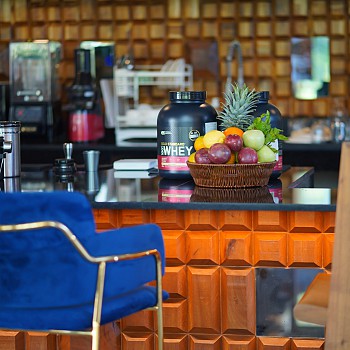 Cafe & Baralt=