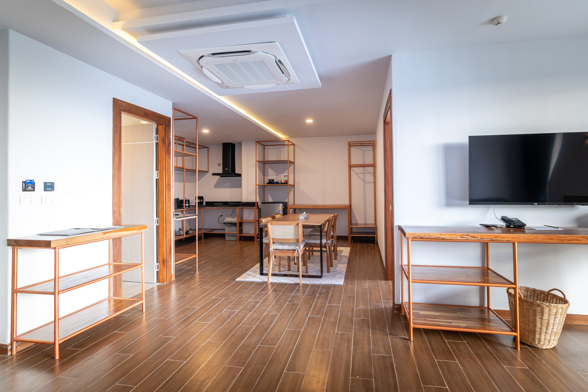 Panorama Executive Suite