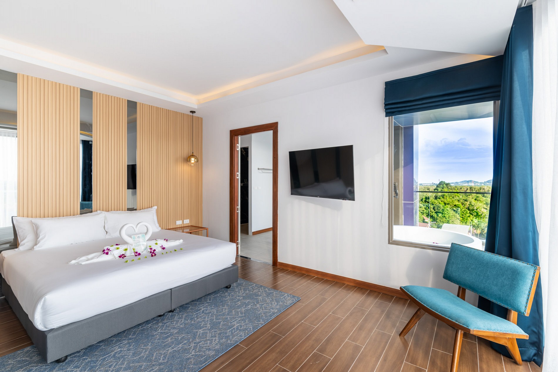 The Blue Mavi Phuket