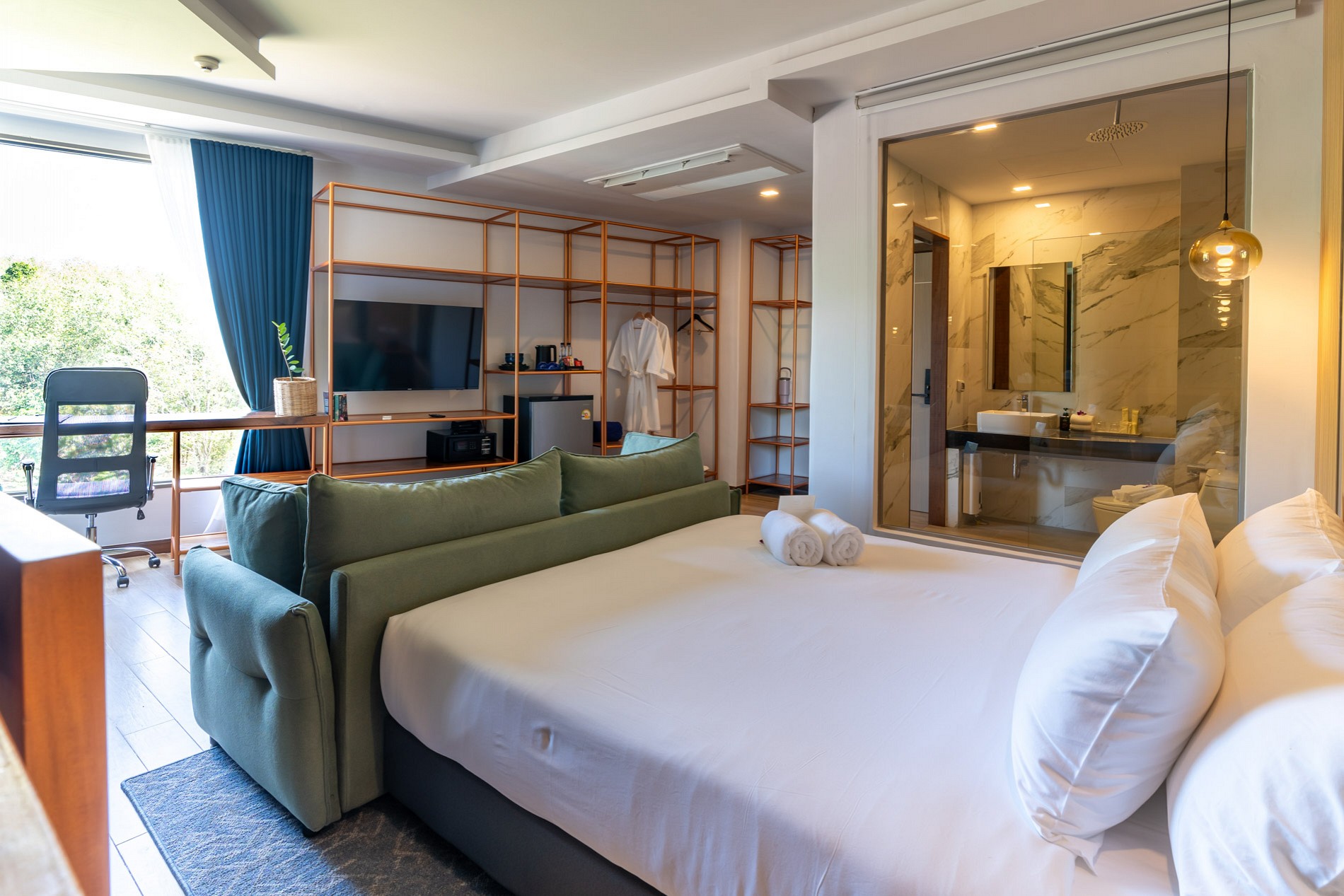 The Blue Mavi Phuket